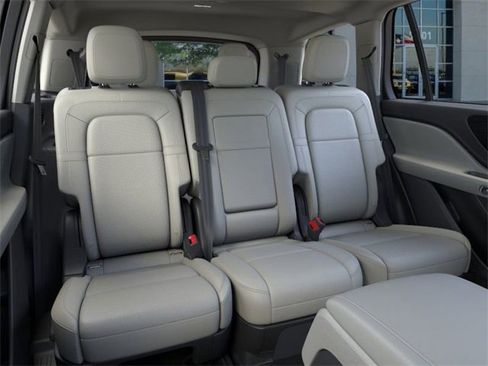 New 2025 Lincoln Aviator Reserve w/ Illumination Package image 11