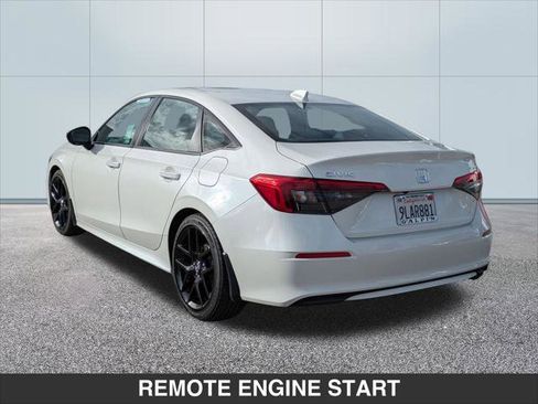 Used 2024 Honda Civic Sport image 3