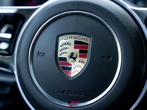 Used 2016 Porsche Cayenne Diesel AWD/4WD image 22