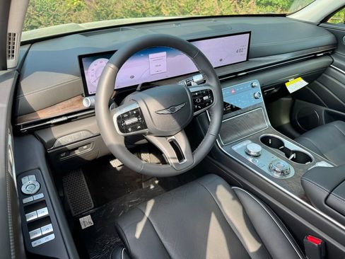 New 2026 Genesis GV80 2.5T Prestige image 2