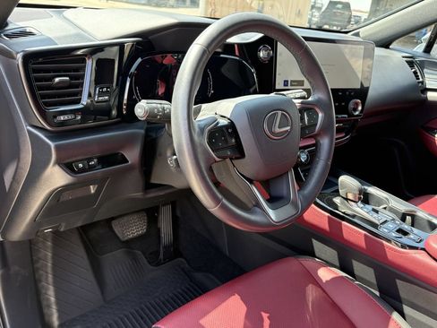 Used 2022 Lexus NX 350 AWD image 14