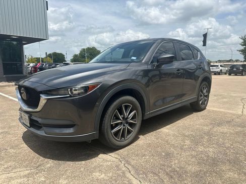 Used 2018 MAZDA CX-5 Touring FWD image 3