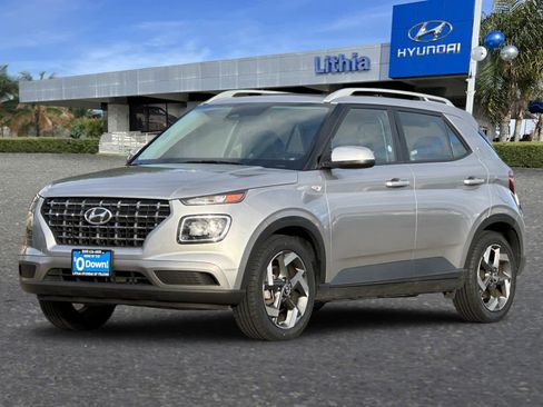 Certified 2023 Hyundai Venue SEL image 1