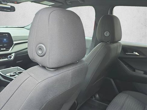 Used 2026 Chevrolet Equinox LT FWD image 18