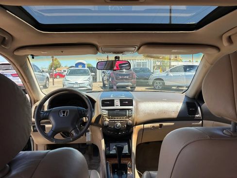 Used 2005 Honda Accord EX-L image 19