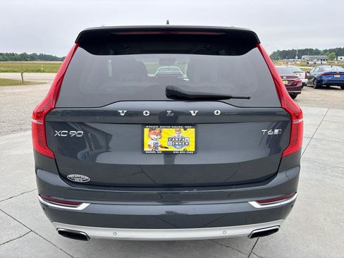 Used 2017 Volvo XC90 T6 Inscription w/ Vision Package AWD/4WD image 5