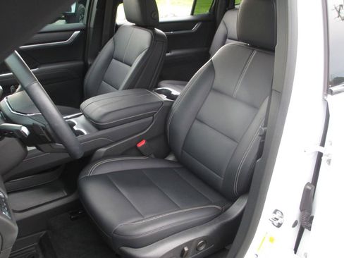 Used 2026 GMC Acadia Elevation w/ Black Edition AWD/4WD image 22