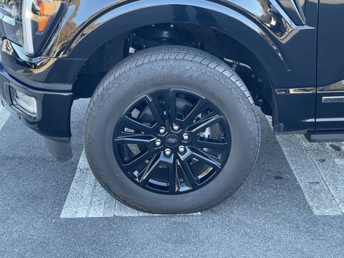 Used 2025 Ford F150 Platinum w/ Equipment Group 702A High image 9