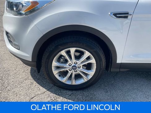 Certified 2019 Ford Escape SEL FWD image 26