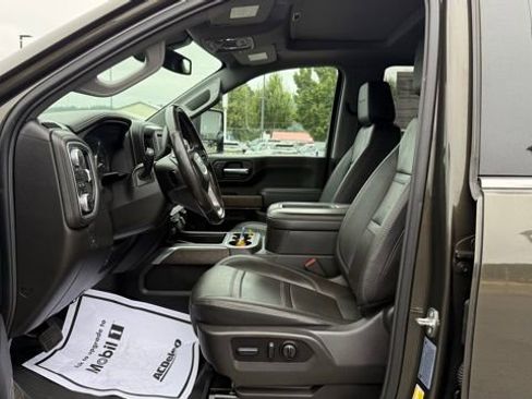 Used 2022 GMC Sierra 2500 Denali image 17