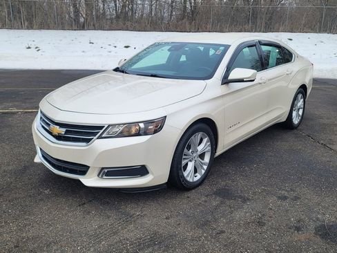 Used 2014 Chevrolet Impala LT w/ Convenience Package image 5