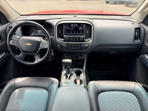 Used 2015 Chevrolet Colorado Z71 AWD/4WD image 19