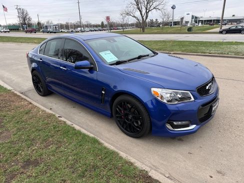 Used 2016 Chevrolet SS image 7