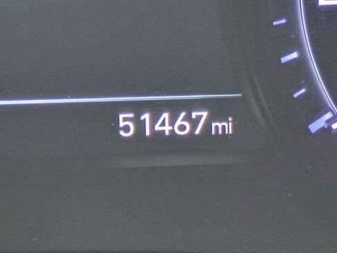 Used 2018 Genesis G80 3.8 w/ Option Group 02 RWD image 21
