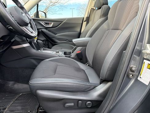 Certified 2023 Subaru Forester Premium image 22