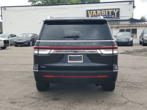 Used 2024 Lincoln Navigator Reserve AWD/4WD image 5