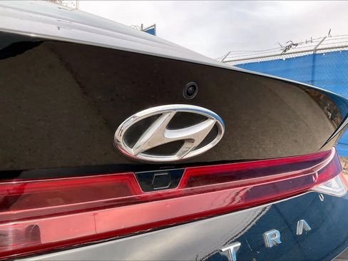 Used 2023 Hyundai Elantra SEL w/ Cargo Package image 30