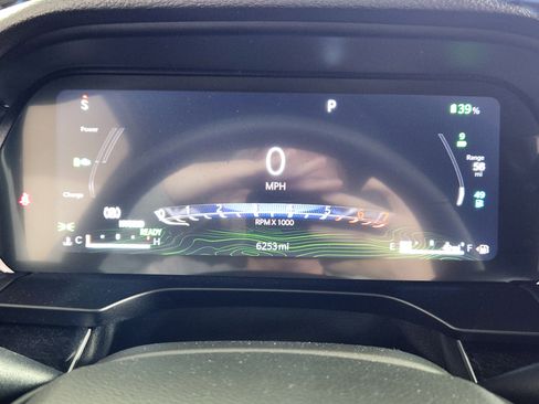 Used 2025 Jeep Grand Cherokee Trailhawk w/ Advanced Protech Group II image 20