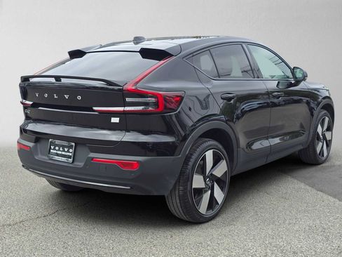 Certified 2023 Volvo C40 P8 Recharge Ultimate w/ Protection Package Premier AWD/4WD image 4