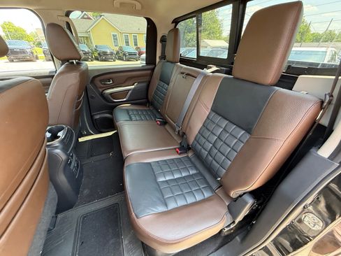 Used 2018 Nissan Titan Platinum Reserve w/ Platinum Utility Package AWD/4WD image 28