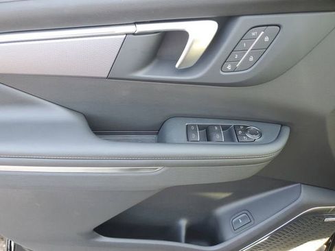 New 2026 Buick Enclave Sport Touring w/ Power Package image 17