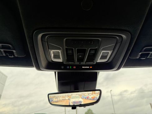 Certified 2024 GMC Sierra 2500 Denali Ultimate image 32