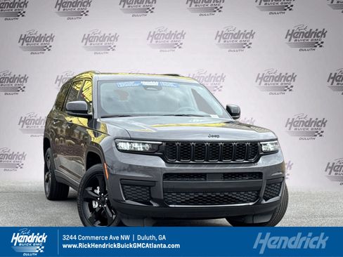 Used 2023 Jeep Grand Cherokee L Laredo image 1