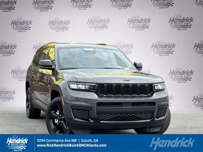 Used 2023 Jeep Grand Cherokee L Laredo