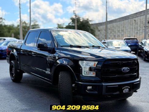 Used 2015 Ford F150 Lariat w/ Equipment Group 502A Luxury AWD/4WD image 10