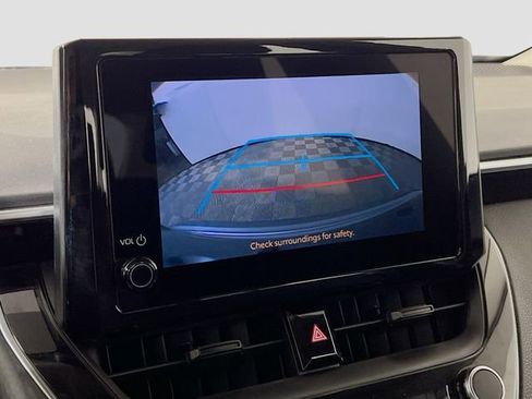 Used 2024 Toyota Corolla LE image 22