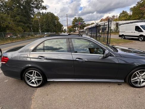 Used 2014 Mercedes-Benz E 350 4MATIC Sedan image 4