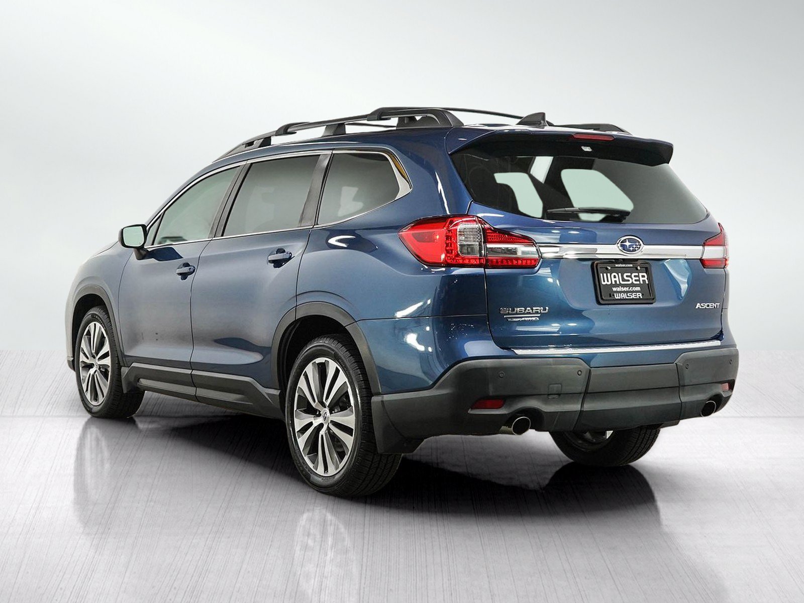 Used 2019 Subaru Ascent Premium AWD/4WD image 3