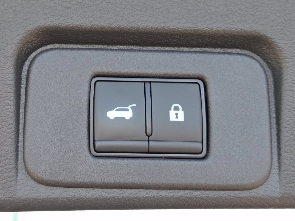 Certified 2024 Nissan Rogue SV AWD/4WD image 16