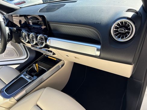 Certified 2025 Mercedes-Benz GLB 250 GLB 250 image 16