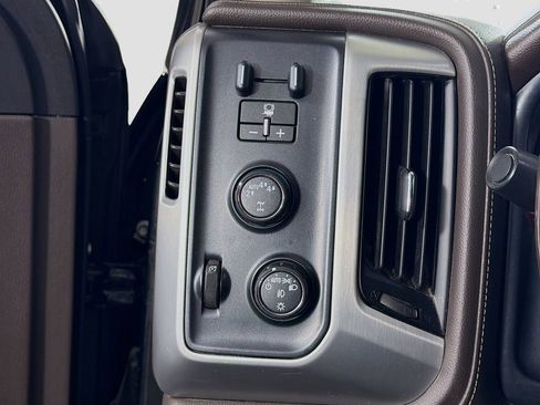 Used 2018 GMC Sierra 1500 SLT image 11