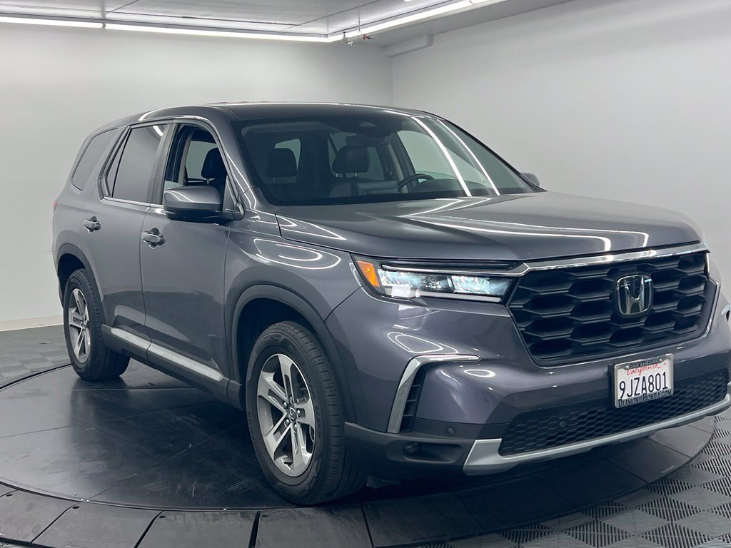 Used 2024 Honda Pilot EX-L image 3