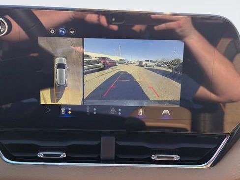 New 2026 Chevrolet Equinox ACTIV w/ Convenience Package III image 30