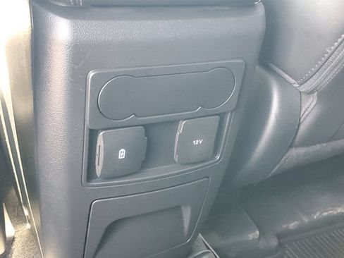 Certified 2023 Ford Explorer XLT w/ Equipment Group 202A AWD/4WD image 32