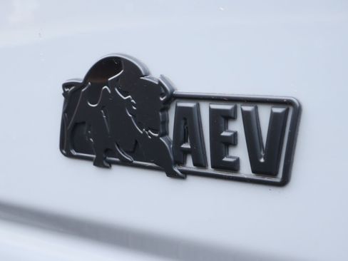 Used 2025 Chevrolet Silverado 2500 ZR2 w/ ZR2 Bison Edition AWD/4WD image 29