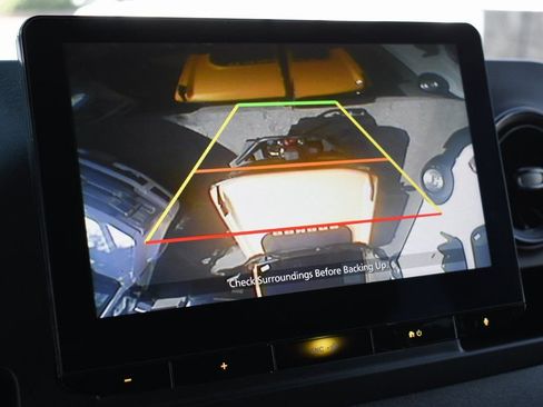 Used 2021 Mercedes-Benz Sprinter 2500 image 37