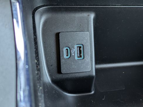 Used 2022 Ford F150 XLT w/ Equipment Group 302A High image 21