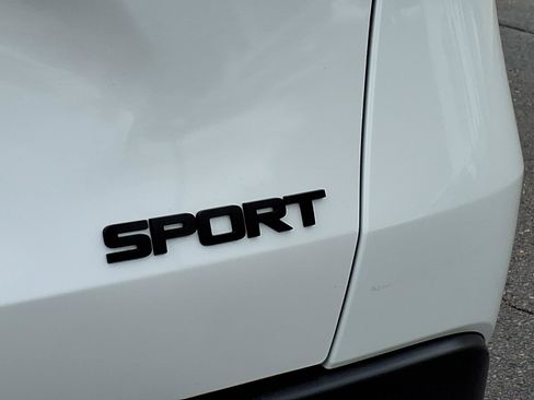 Used 2024 Honda HR-V Sport image 10