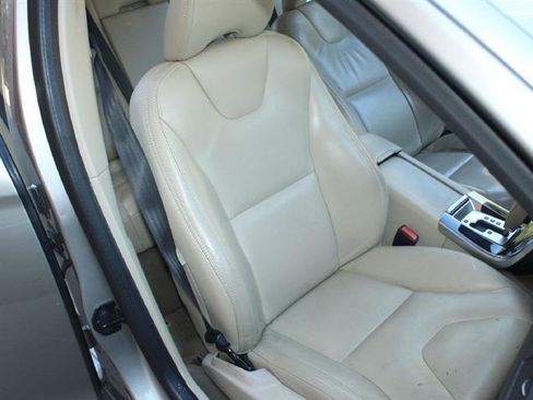 Used 2012 Volvo XC60 3.2 image 12