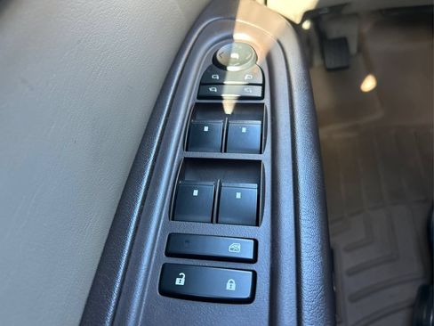 Used 2014 GMC Acadia Denali AWD/4WD image 32
