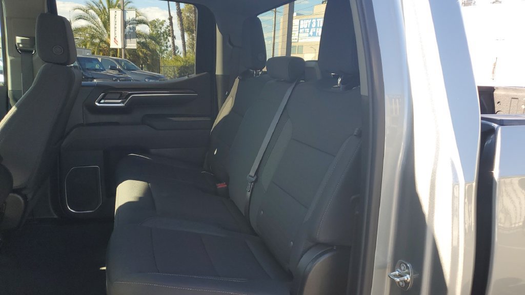 Used 2026 Chevrolet Silverado 1500 LT RWD image 14