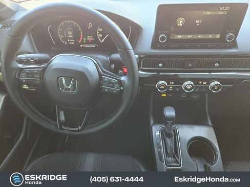 Used 2023 Honda Civic Sport image 27