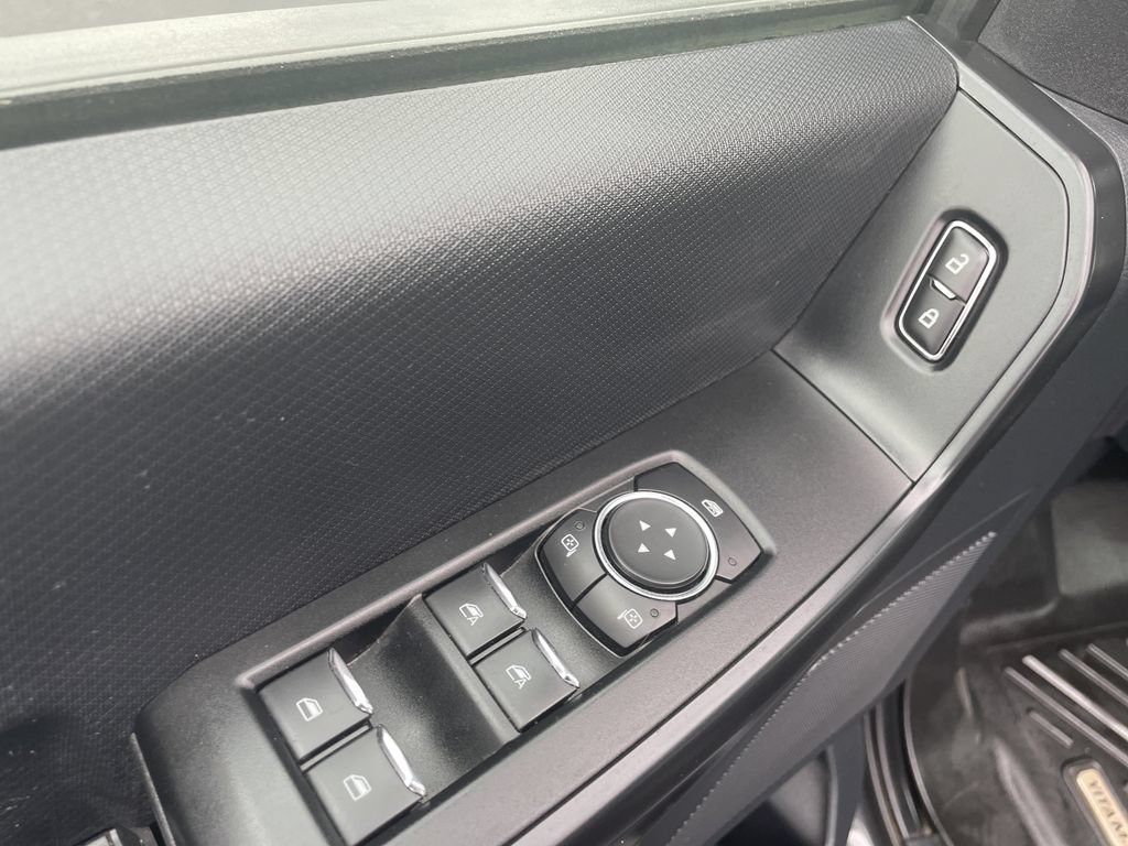 Used 2021 Ford F150 XL w/ STX Appearance Package AWD/4WD image 17