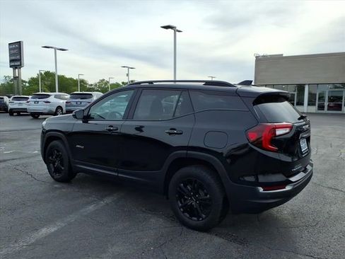 Used 2024 GMC Terrain AT4 w/ Infotainment Package II AWD/4WD image 9