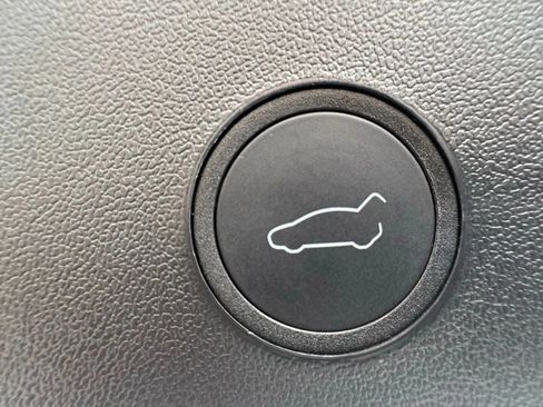 Used 2023 Tesla Model 3 Standard Range RWD image 25