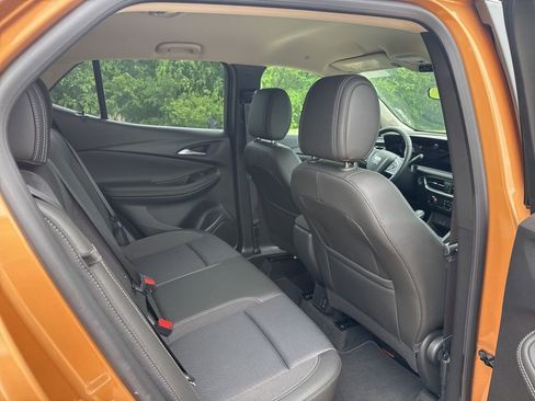 Used 2025 Buick Encore GX Preferred FWD image 7